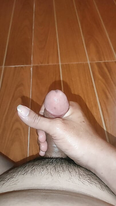 Rubbing the Brown Hot Dog!