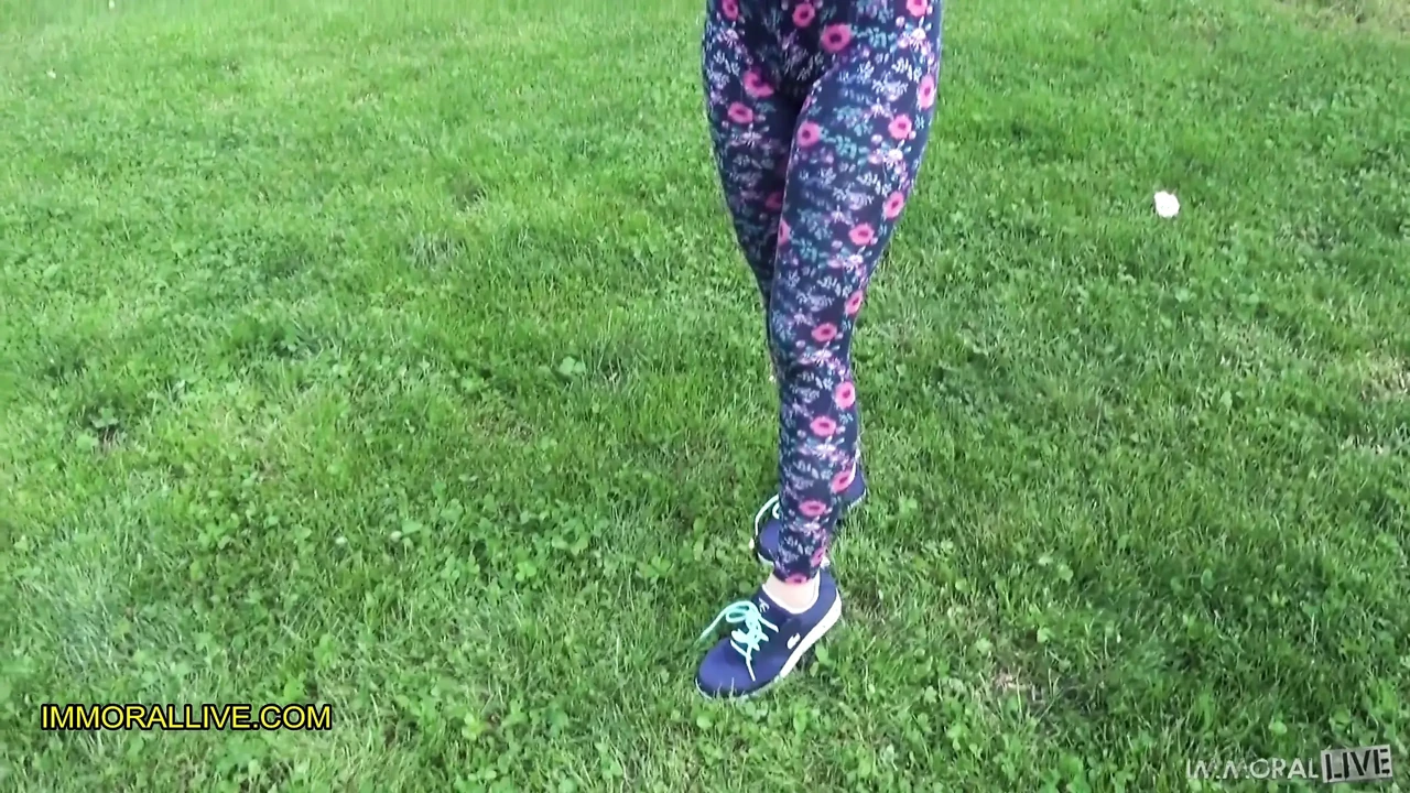 Hot girl w/ bubble butt learns new type of yoga – Shy 18-year-old gets 2 loads & creampie!