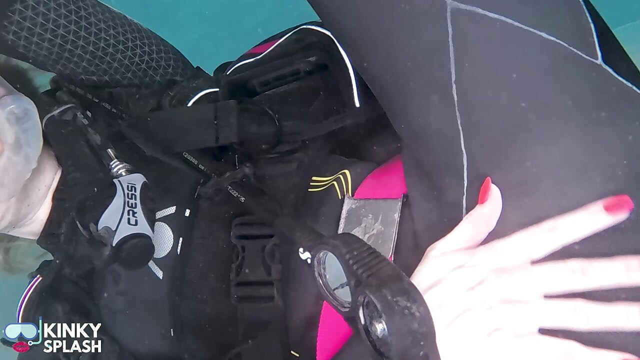 Κολύμβηση με αναπνευστήρα και καταδύσεις - Wet & Wild Διασκέδαση στο πρώτο ραντεβού