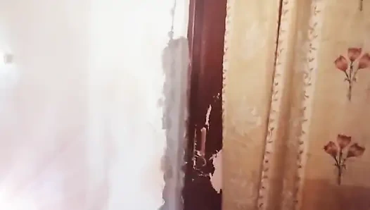 Desi Tina Camping Home While Work