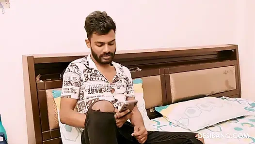 Бхабхи чувствует себя Exxxtra шаловливо на ДезиБэнге