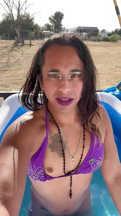 Purplekini καλοκαιρινή διασκέδαση