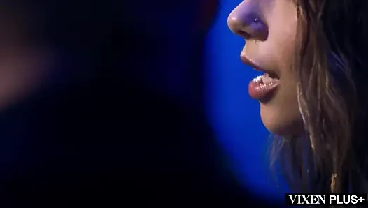 VIXENPLUS Baddie Xxlayna Unleashes Her Deepest Kinks