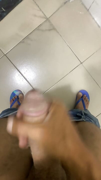 Jerking off in the Toilet Part 49