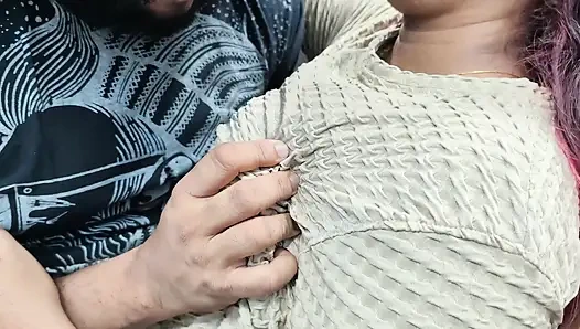 Göğüslü göt öpücüğü romantizmi emiyor