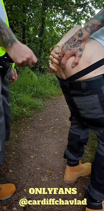 Construction Workmen fuck outdoors and cum