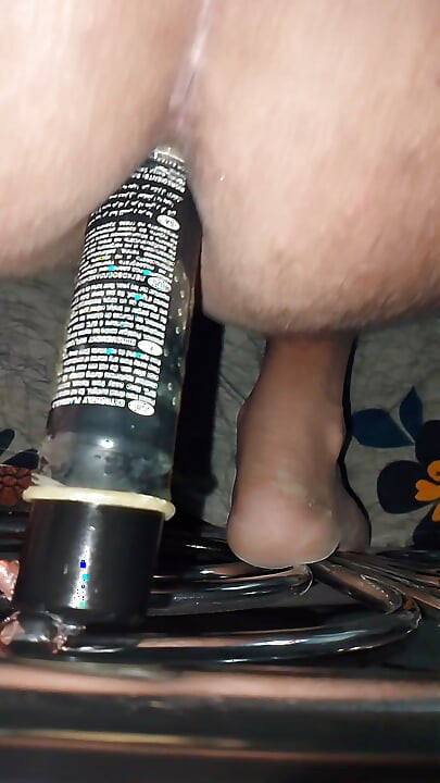 Deep fucking and gaping