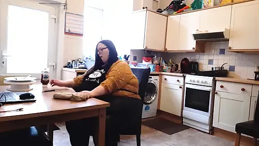 BBW SSBBW fanfiction fantasy eating and body growth
