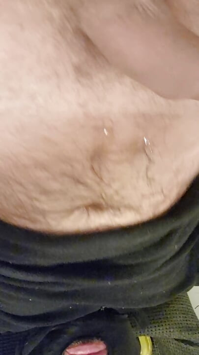 İdrarımın tadına bakıyor