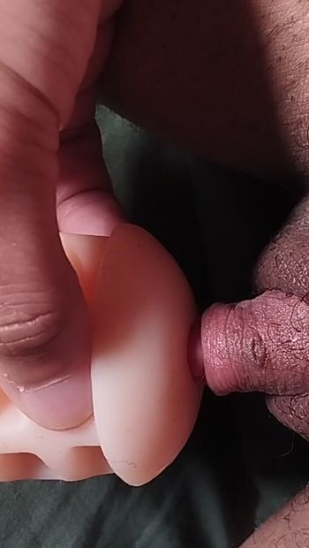 Clitoride di cazzo un uovo masturbatore (FTM)
