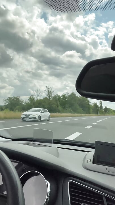 BeENJoY - Jerking off a big cock in the car in traffic in the middle of people looking at me