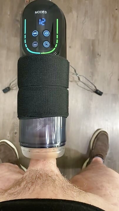 這款免手持玩具讓我噴出多股精液！