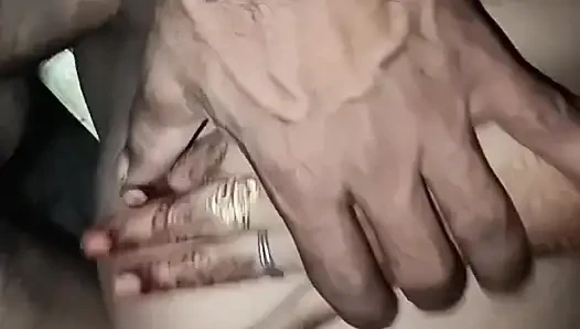 Video chudai tante seksi india lagi asik selingkuh