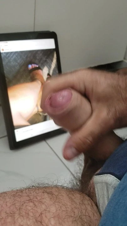 Дрочу На Фото И Кончают Видео Дрочу На Фото И Кончают Видео