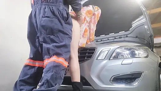 Может NT заплатить механику, так что я предложил ему киску