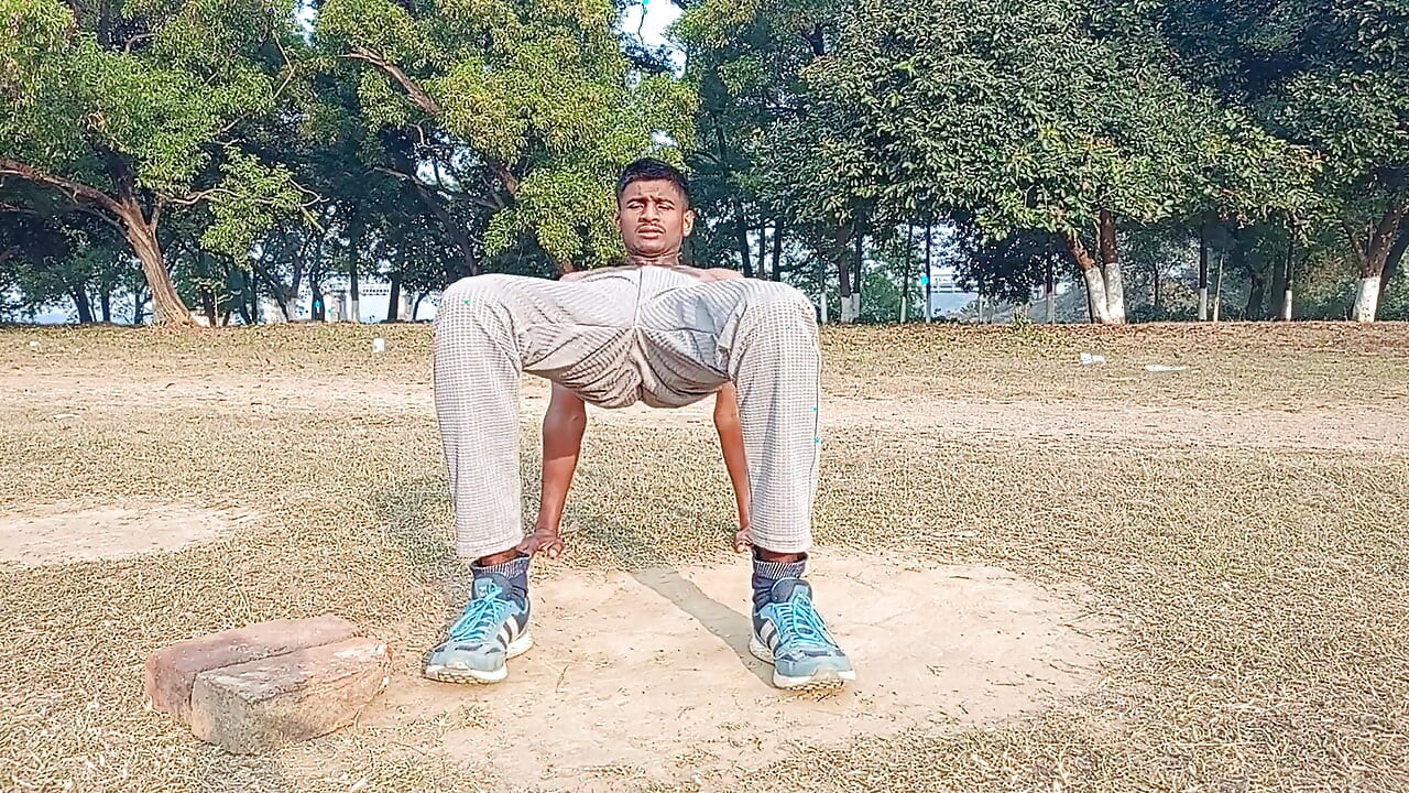 Senaman tiri dengan keras