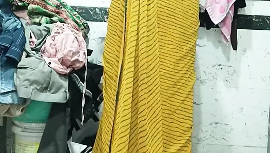 Priya Bhabi Blouse Open Show