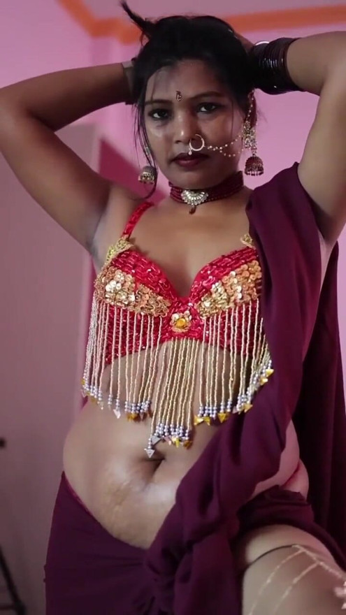 Chachi accidently sent nude pics to her bhatija, stepson ask her for fuck and she fucked by bhatija in HINDI Audio | Clip 1