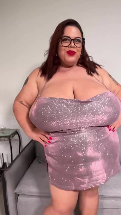 Angel and the Peeza Boy - orgia de sexo molhado