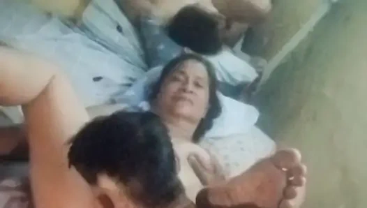 Ketika saat-saat keluar hubungan menjadi lebih kuat coz di mana selalu bersetubuh