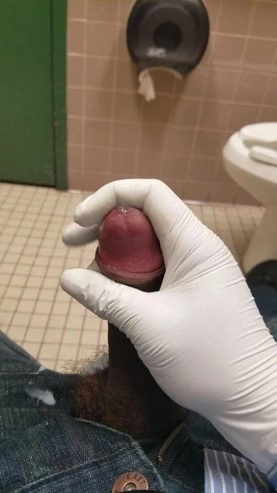 My Cute Lover Sends Me a Video of Him Jerking Off at Work