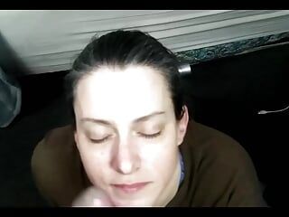 Камшот на лицо Dirty Dee в домашнем любительском видео 11