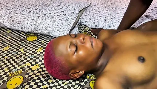 Pasangan remaja Afrika ngentot habis-habisan