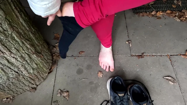 Pull labia roughly