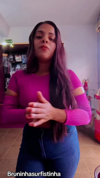 Bruninhasurfistinha