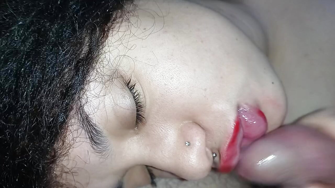 CREAMPIE FOR THE SWEETEST LITTLE MOUTH ON THIS PLATFORM