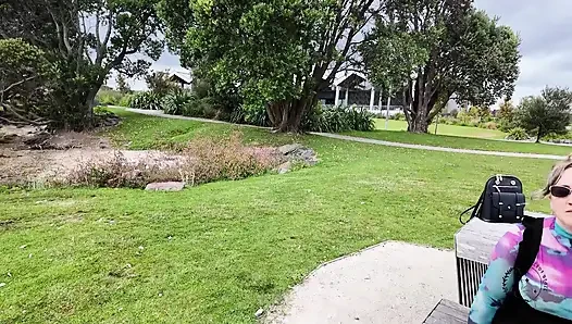 Rotorua vlog: memekku dientot sama kitty sampai dalam banget
