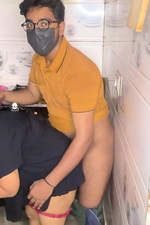 Step Stepbrother-in-law Fucks Step Stepsister-in-law in Kitchen First Time Passion