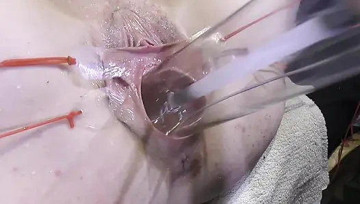 Jauh Menyebar Vagina Close-up Fucking Dengan Lampu 1000watt