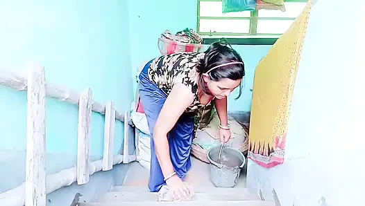 Hintli Asyalı öğretmen müdür öğrenci softcore sert sevişme video threesom