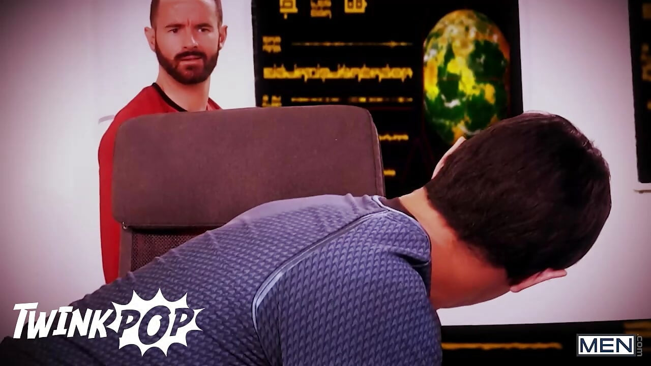 TWINKPOP - The Enterprise Crew Survives Disaster And Celebrates With A Cosmic Jizz Orgy