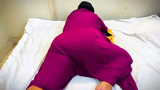 Lebanese Hot Maid rest My bed & I see Her big ass with Puffy butt & Start Masturbation