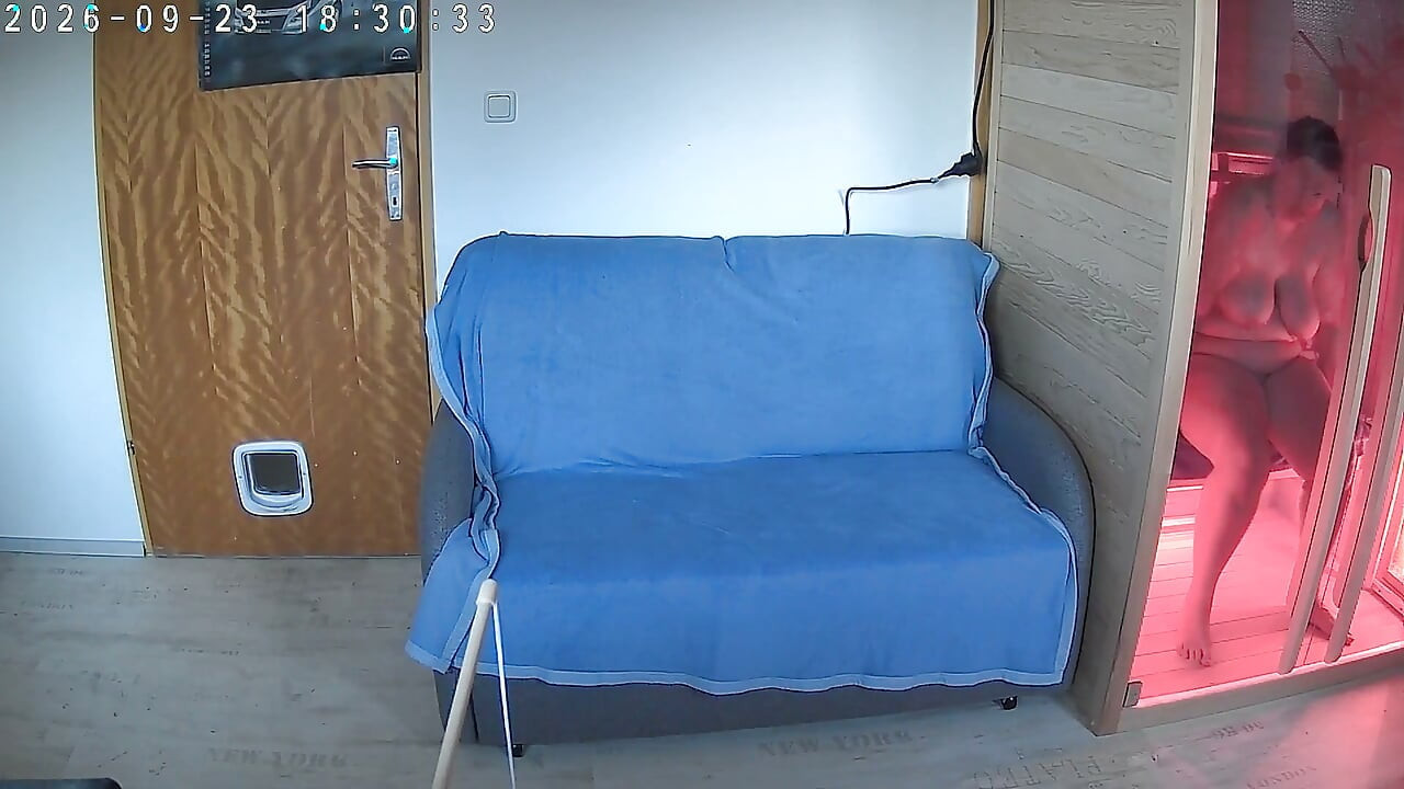 Nannycam Sauna Time