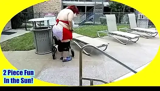 Медсестра Вики носит новые 2 штуки и развлекается на солнце, часть 1