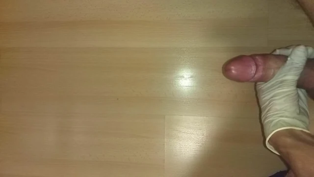 In Zeitlupe geil abgespritzt.