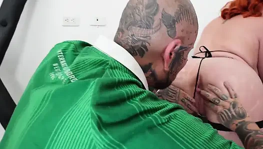 Saya Menghisapnya Ke Bos Di Kantor Dan Akhirnya Ejakulasi Di Mulut Saya