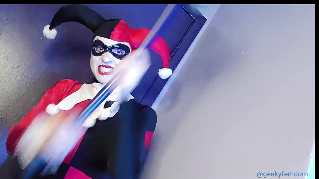 Harley Quinn tum par havi hoti hai