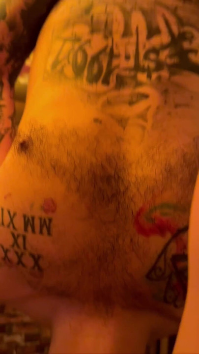 Eating my wife’s pussy | Clip 1