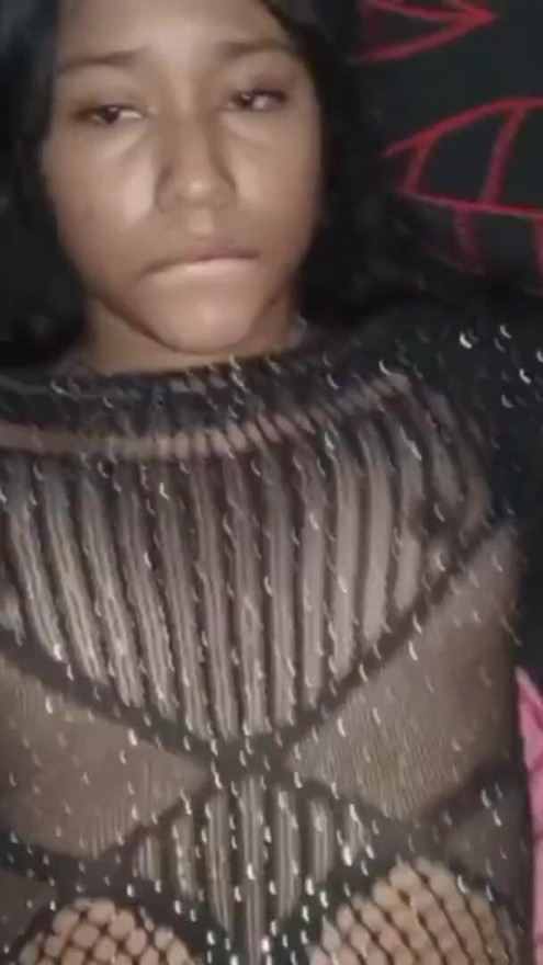 AMATEUR VIDEO - I RECORD MYSELF WITH MY BEAUTIFUL VENEZUELAN NEIGHBOR, I RECORD WITH MY CELL PHONE HOW I FUCK HER - PORN IN SPANISH | Clip 1