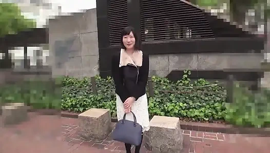 Misako Nakayama's Horny Married Woman Blowjob Vol.4 - Hands-free Deep Sucking