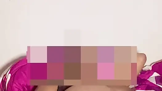 Memek cokelat manis menetes panas