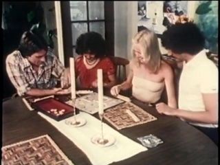 Scrabble spielen mit Serena (1978)