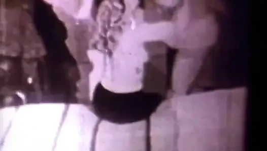 Orijinal nostaljik seks sahnesi - Hulahula Meksikalı!