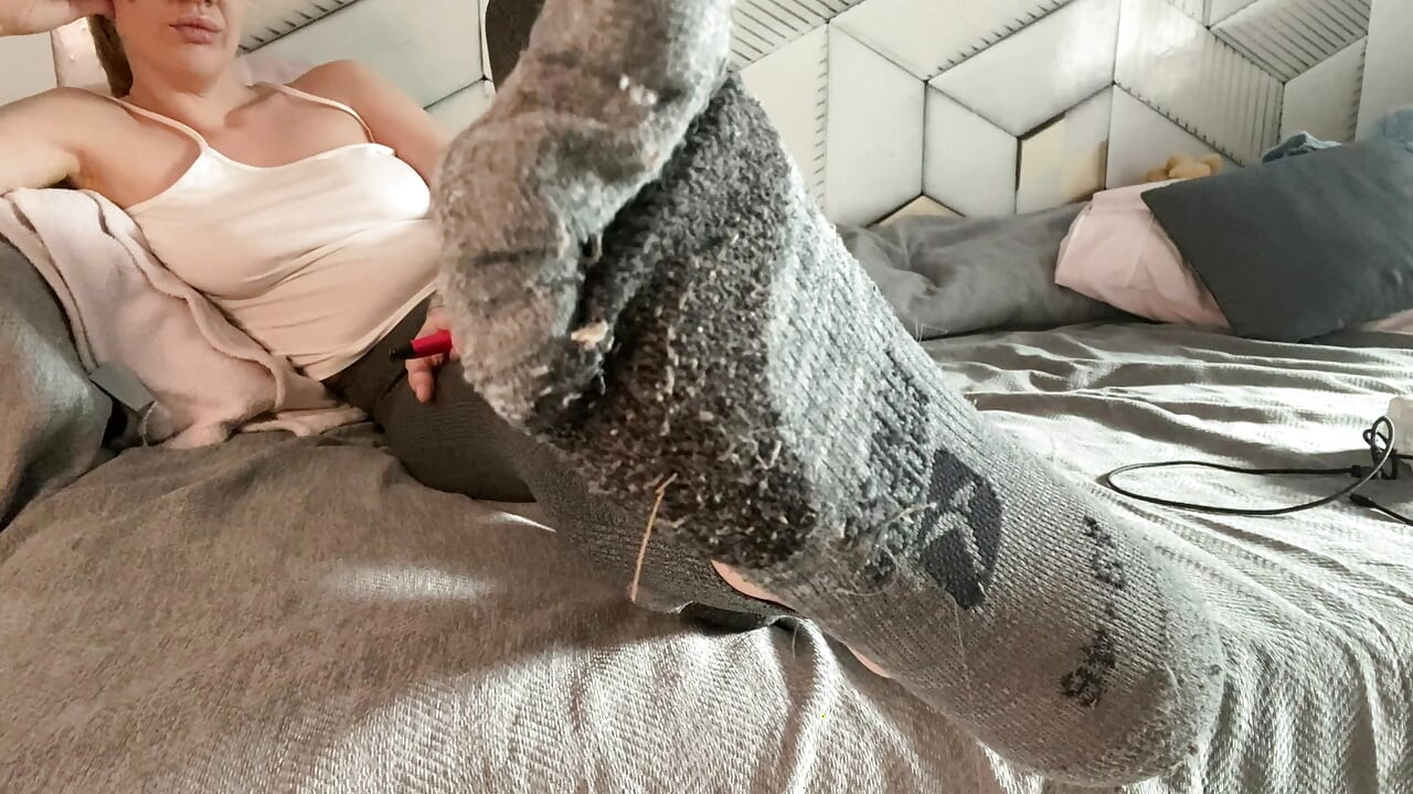 Can't IGNORE This Socks On Removing