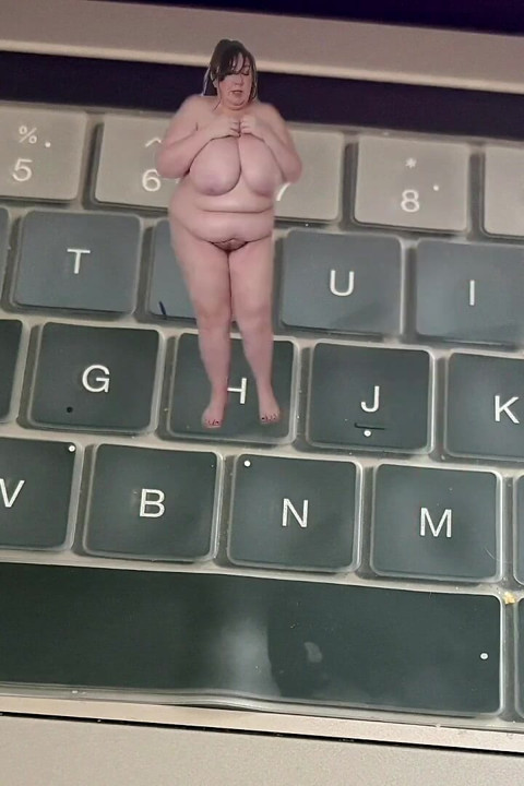 Shrunken Woman Fantasy Delivery Guy Gets His Revenge
