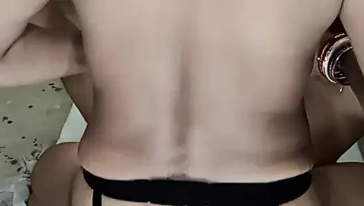 Istri nakal india ngentot lubang pantat suaminya.....